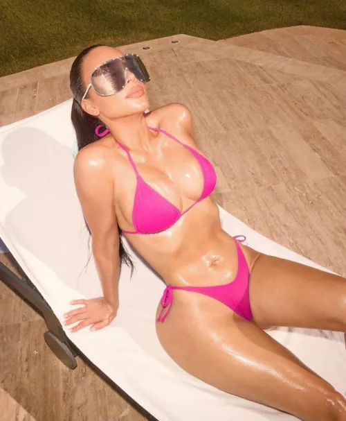 Who wants to talk about Kim? by nfnjfj