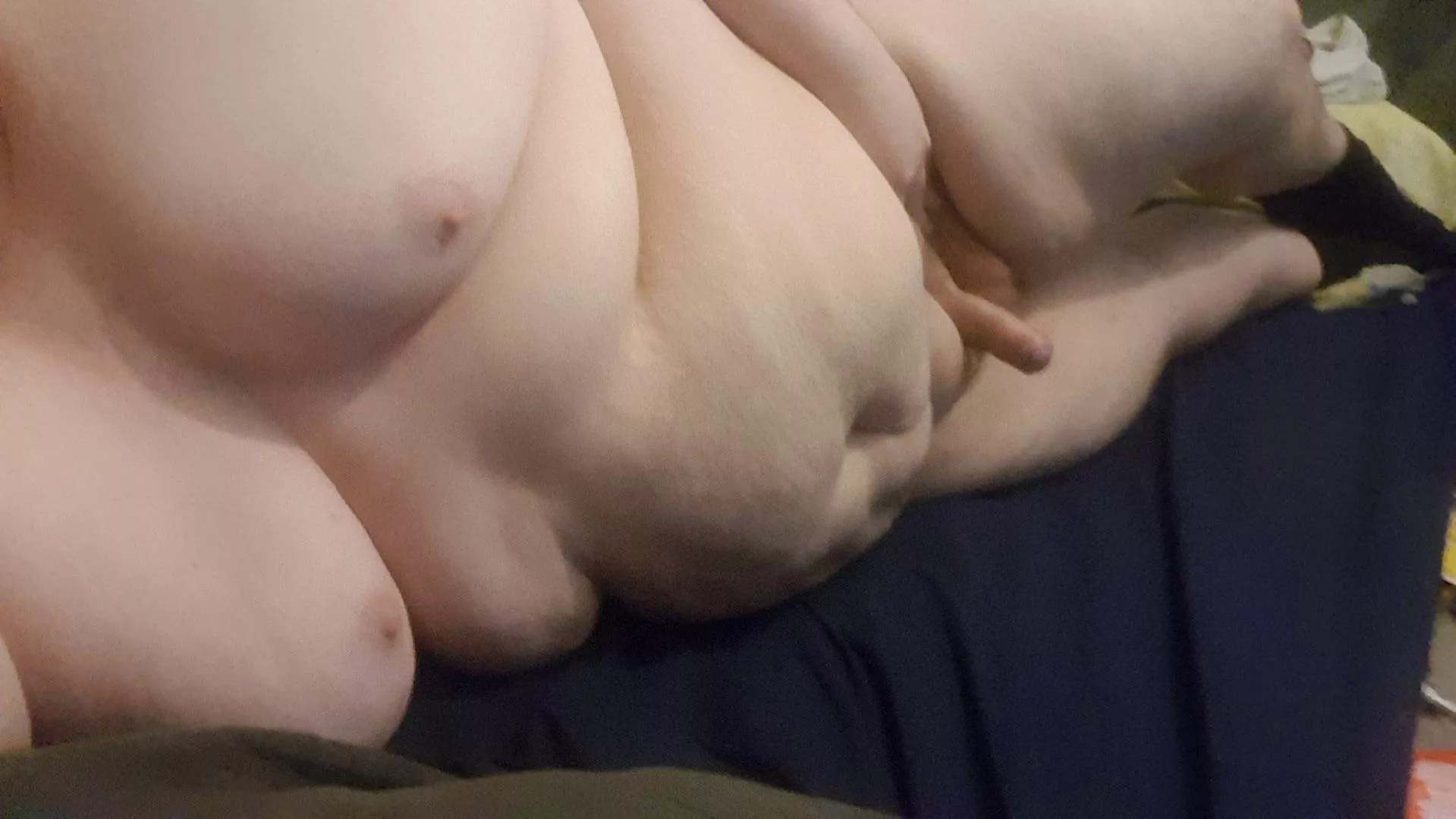 21 when u breeding me? posted by ChubbyBoyClark