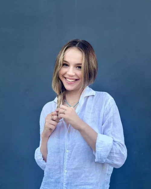 Anna Deniz Saylan by Slow_Ant_1409