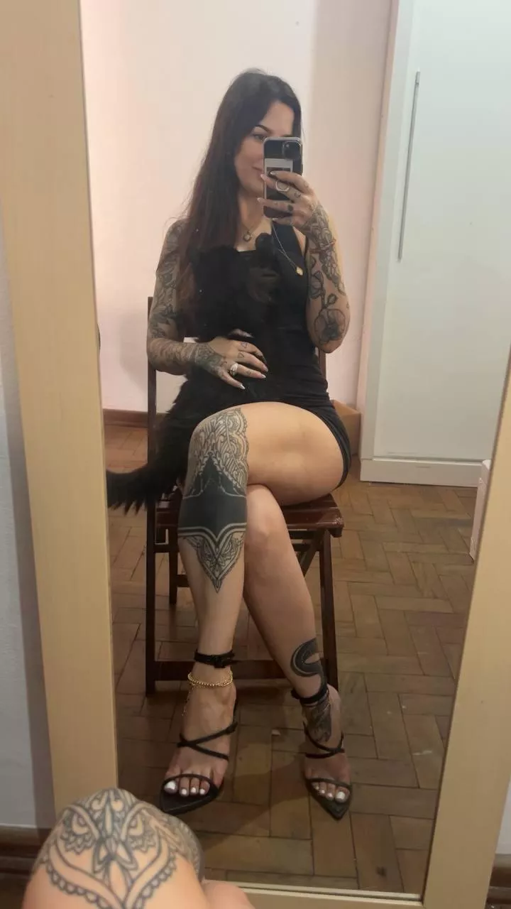 Are you willing to serve me as my slave posted by Mistress_Ivyy