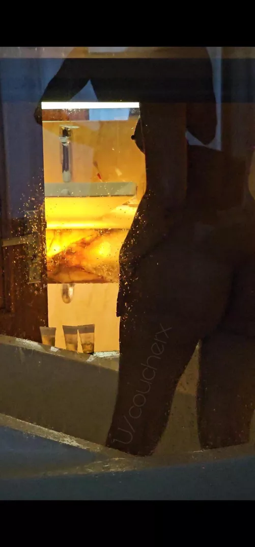 Forgot to close the bathroom blinds by Coucherx