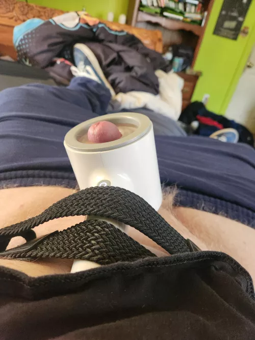 Got this new machine been edging for hours I wanna cum soo bad): by lily_min