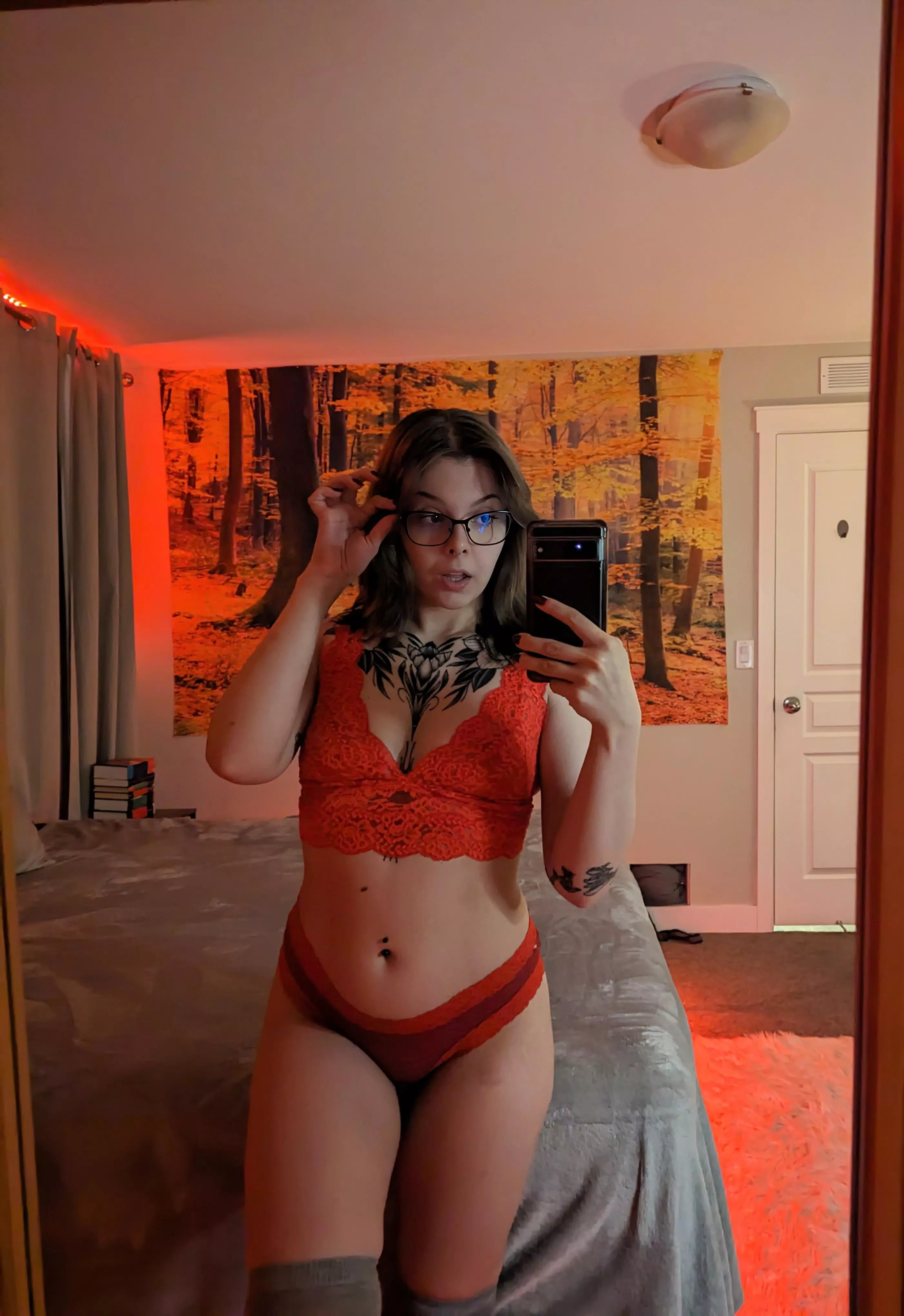 I feel like this is giving sexy Velma, what do you think?  posted by BeccaSnowww