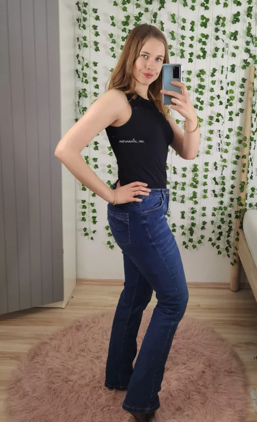 I have a new sexy jeans :) by naturalgirl_mel