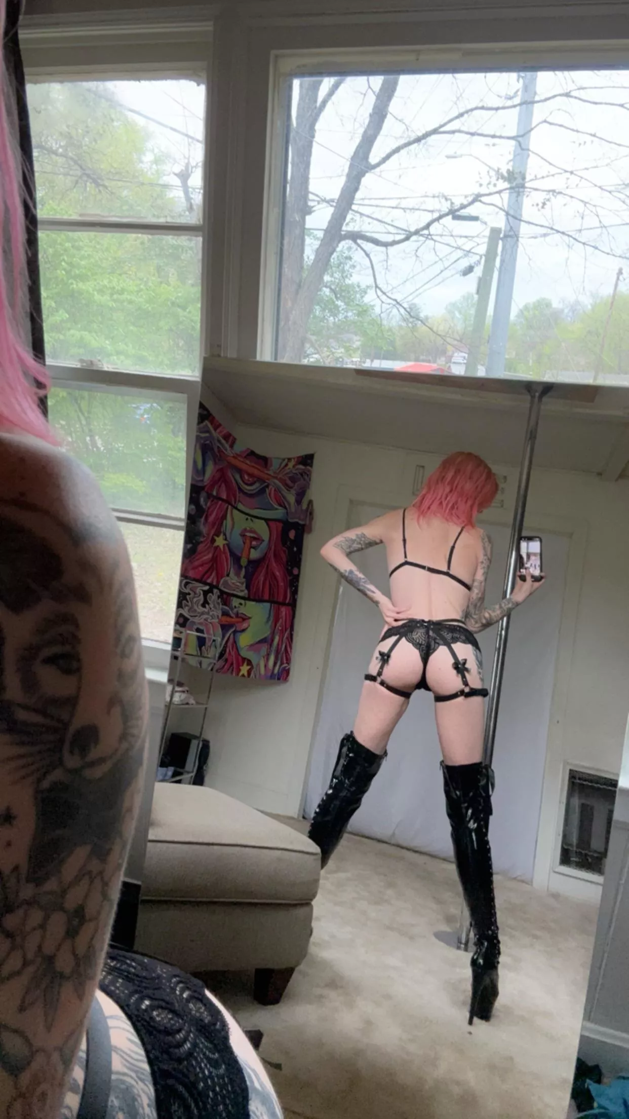 I like my size 😘 posted by saturnsadventures