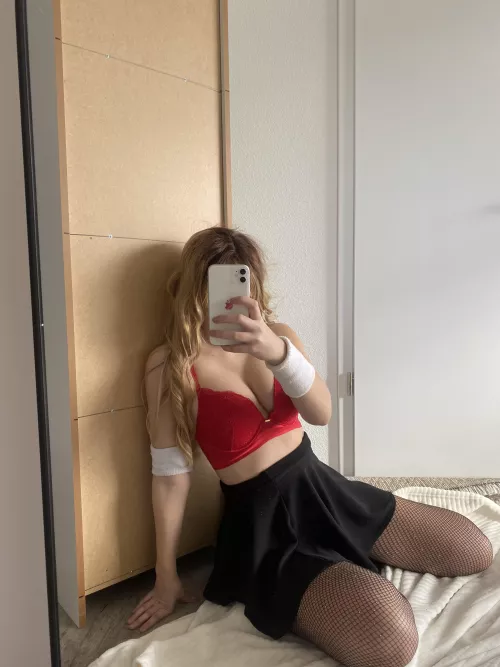 I need older men to dominate .... by liinaa_x