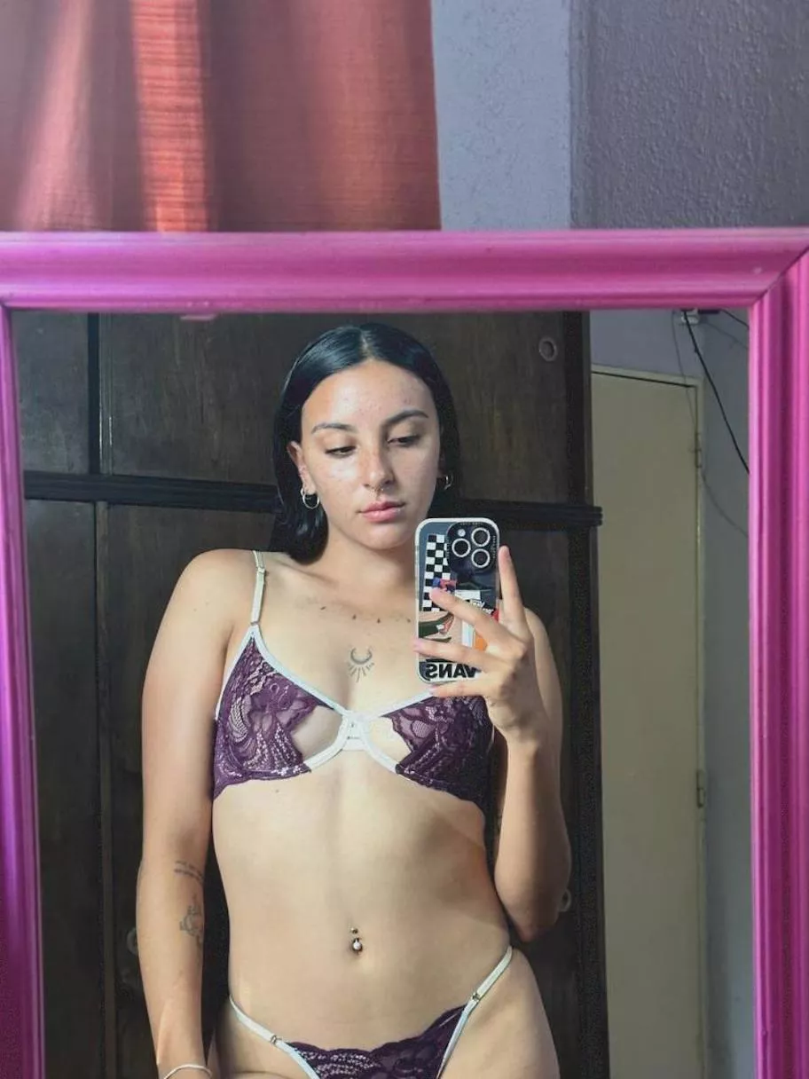  ideal for screwing them  posted by kmo42994