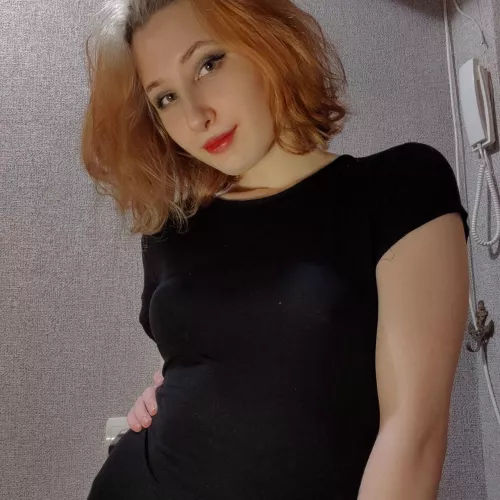 Is black much better without bra? 😏 by Bilonnna