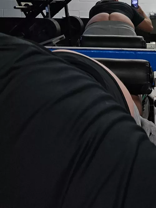 Leg/butt day at the gym 🍑 by sdbeachboiii