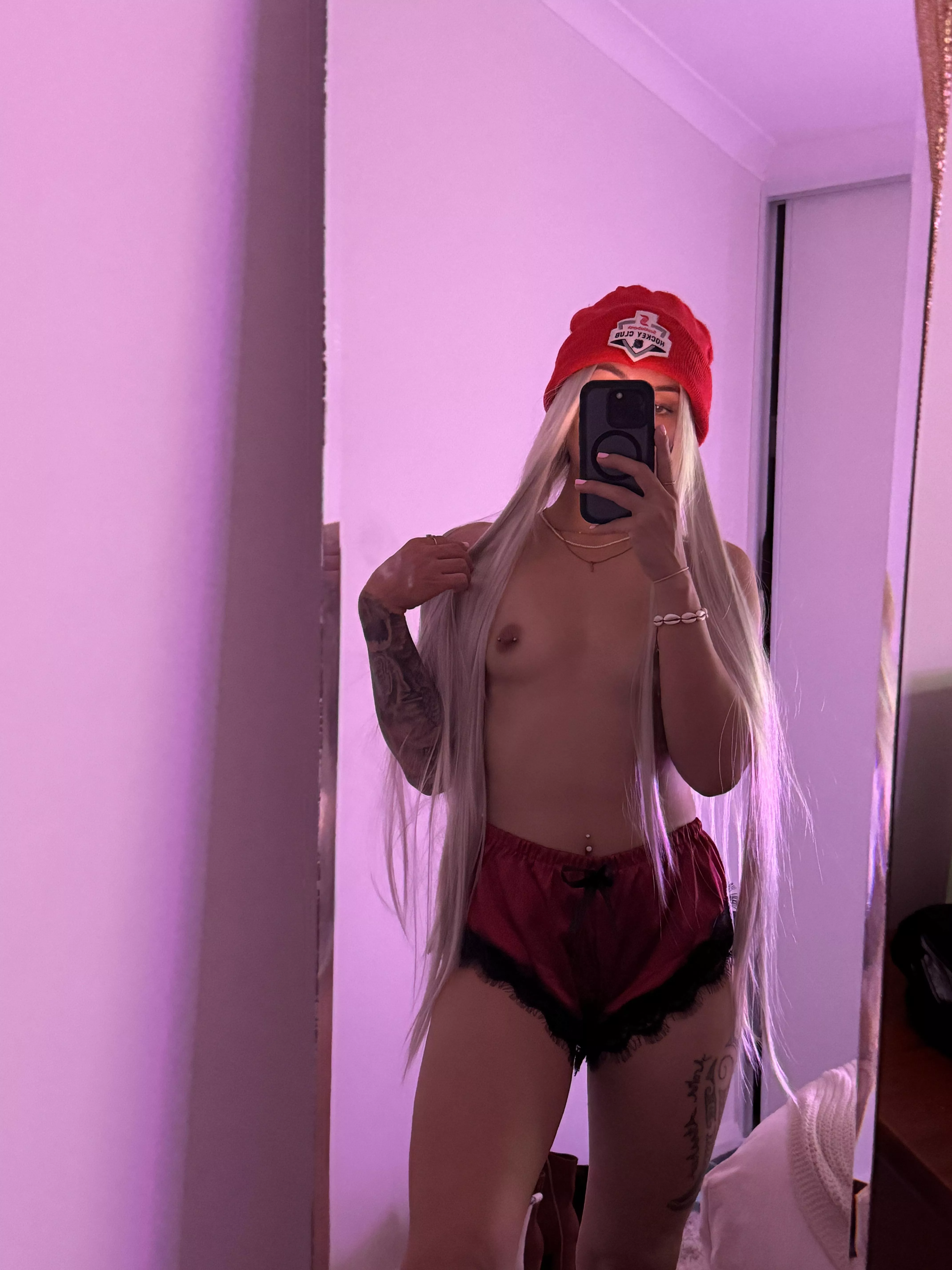 Let me know if I caught your eye posted by lewis_hidden