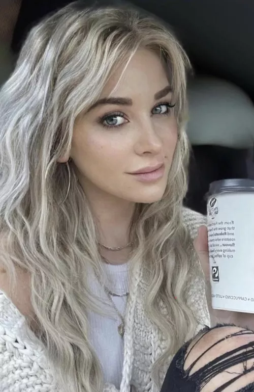 Lola  by davedaveodave