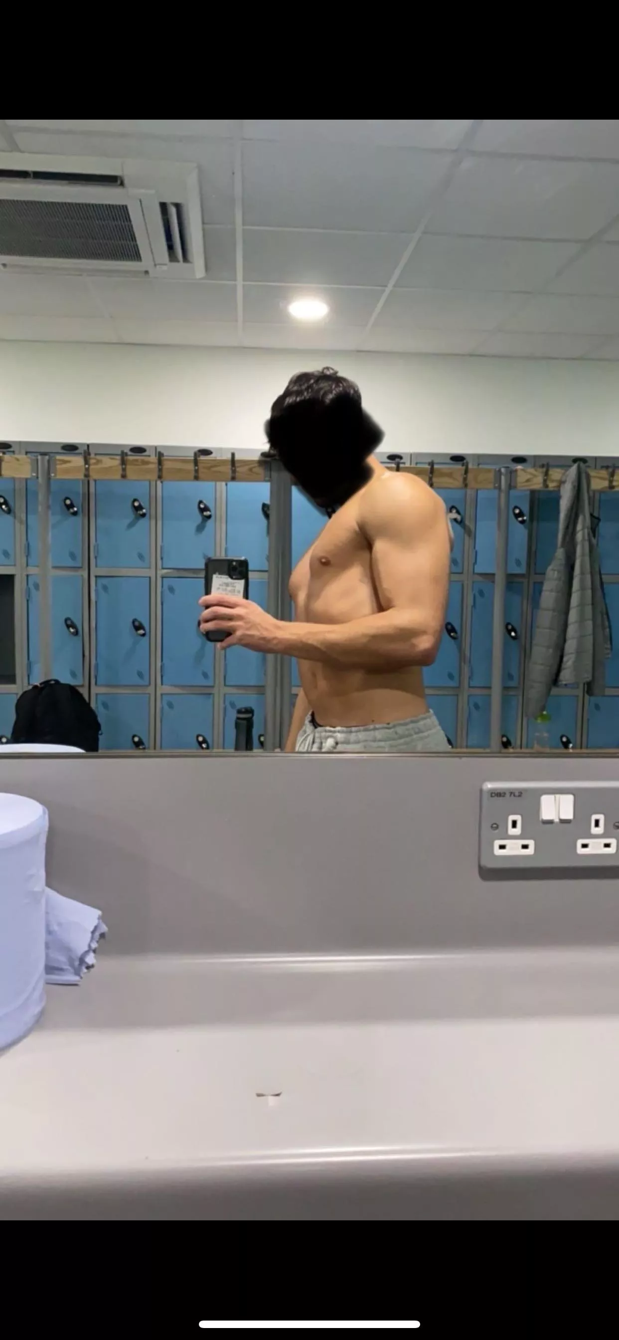 looking for asian sissy and fem princess to chat to ;) posted by Different-Entrance93