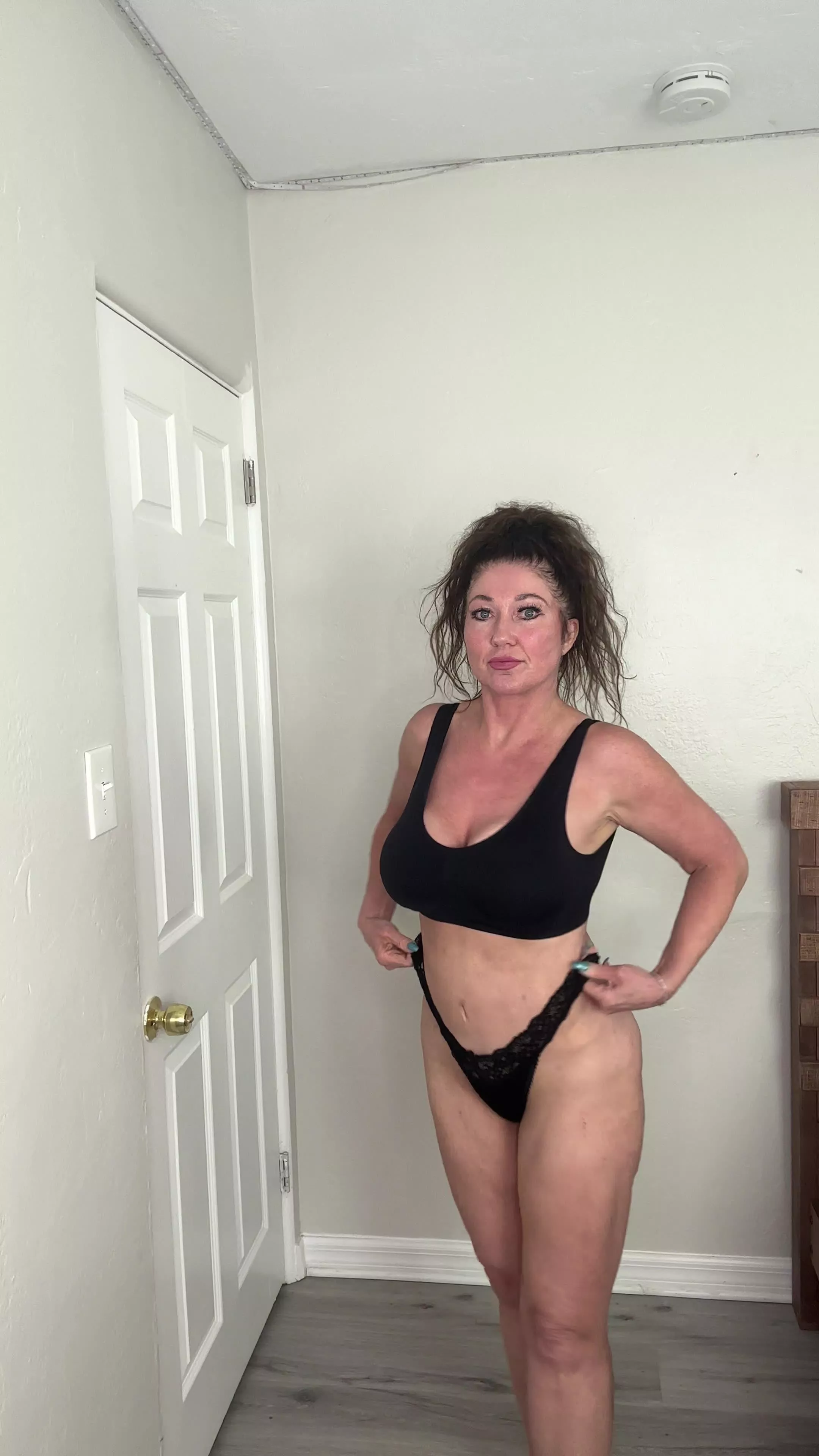 Loving every inch of this incredible wife posted by LoveLuvLoveLuv