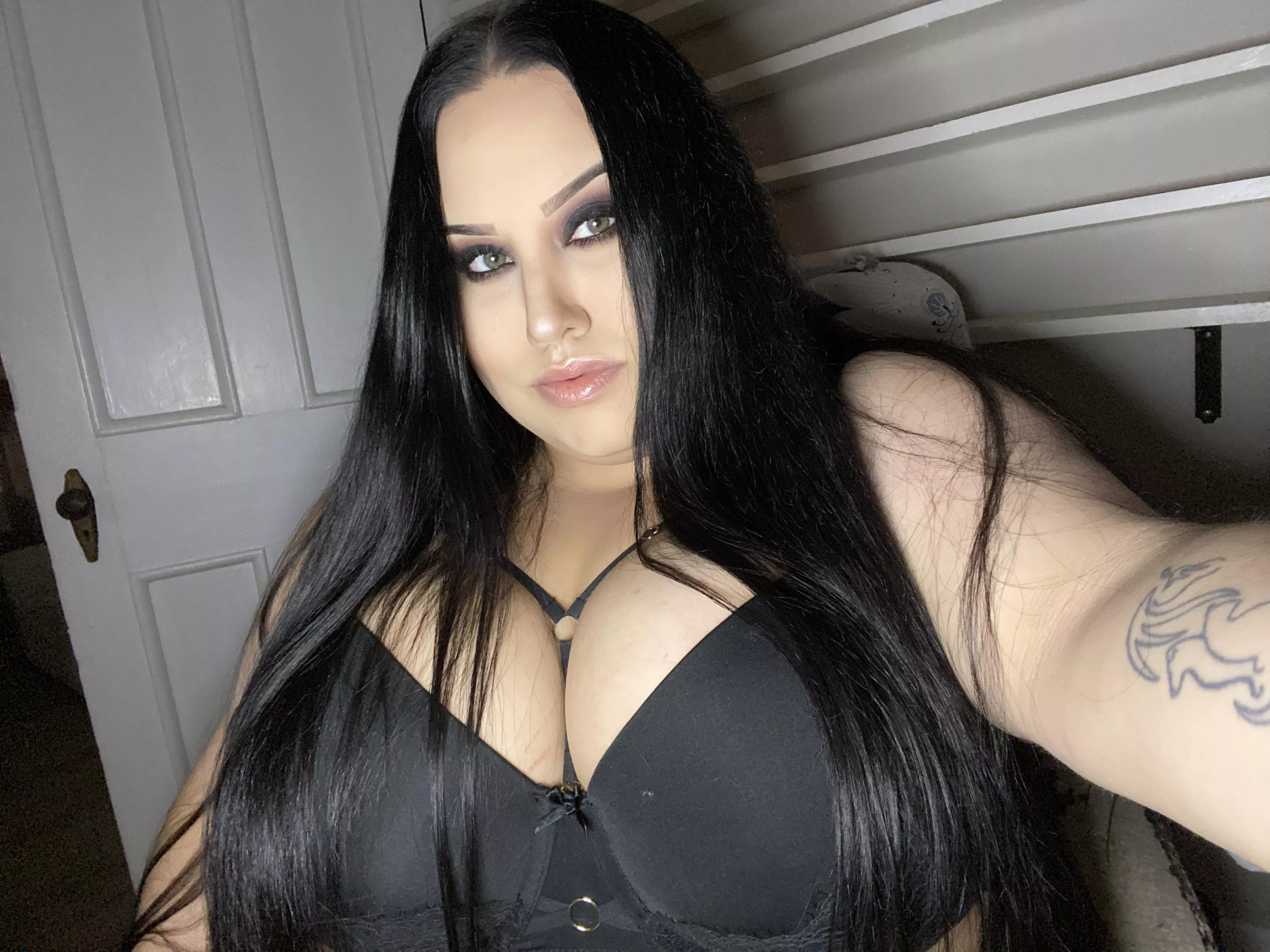 Me and my 44Ks are new here. Hello 😍 posted by Miranda_0321