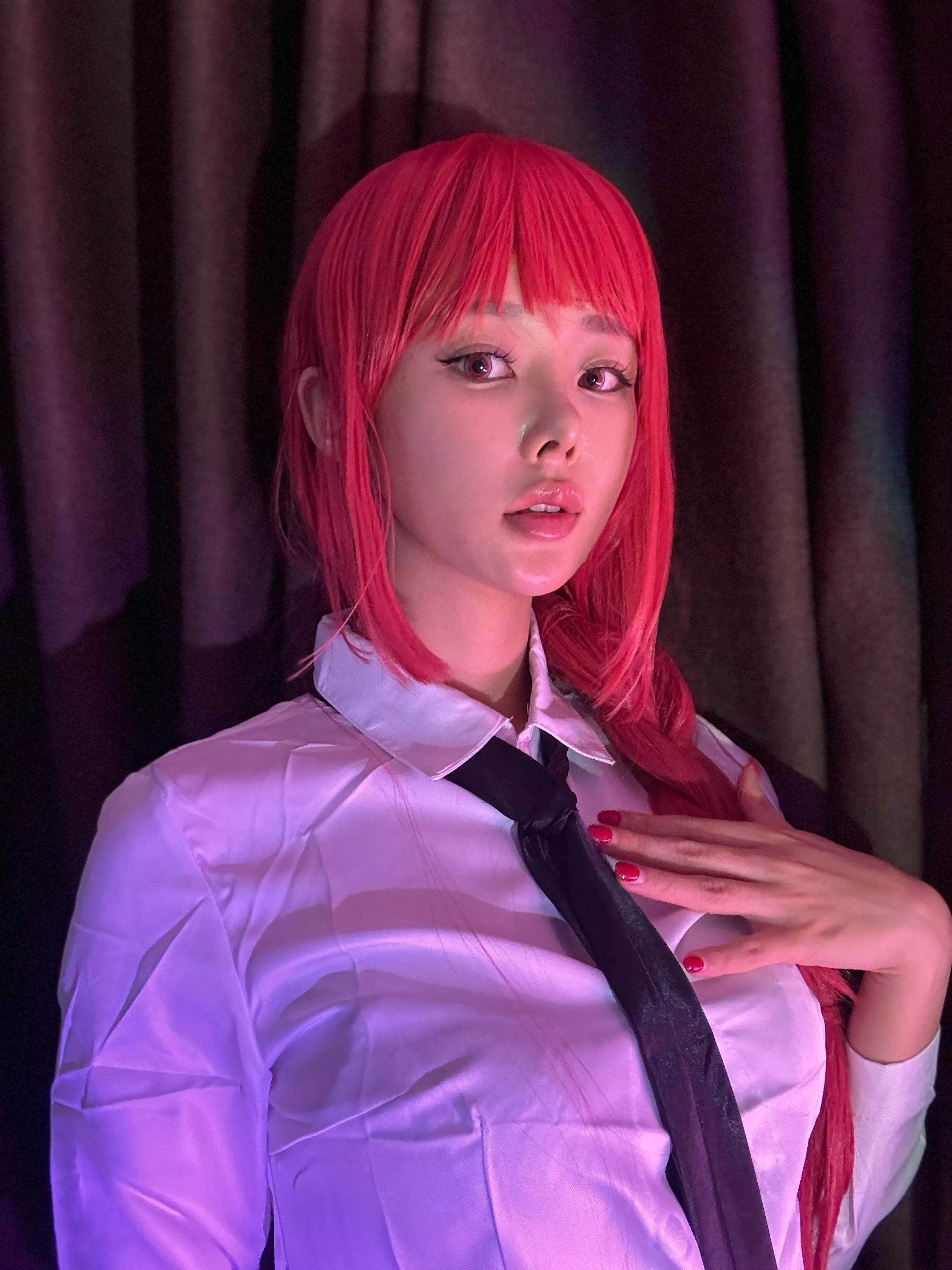 pull my tie ;D posted by xoo_Chloe