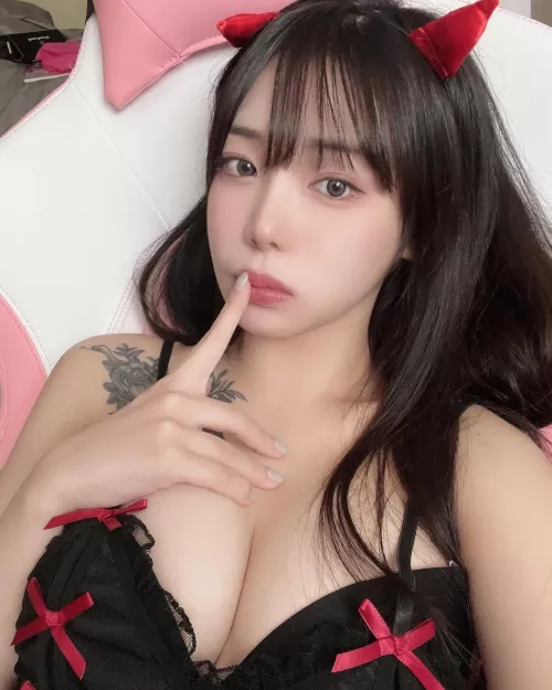 Ready to unlock your deepest desires with me? by Minimum-Fisherman142