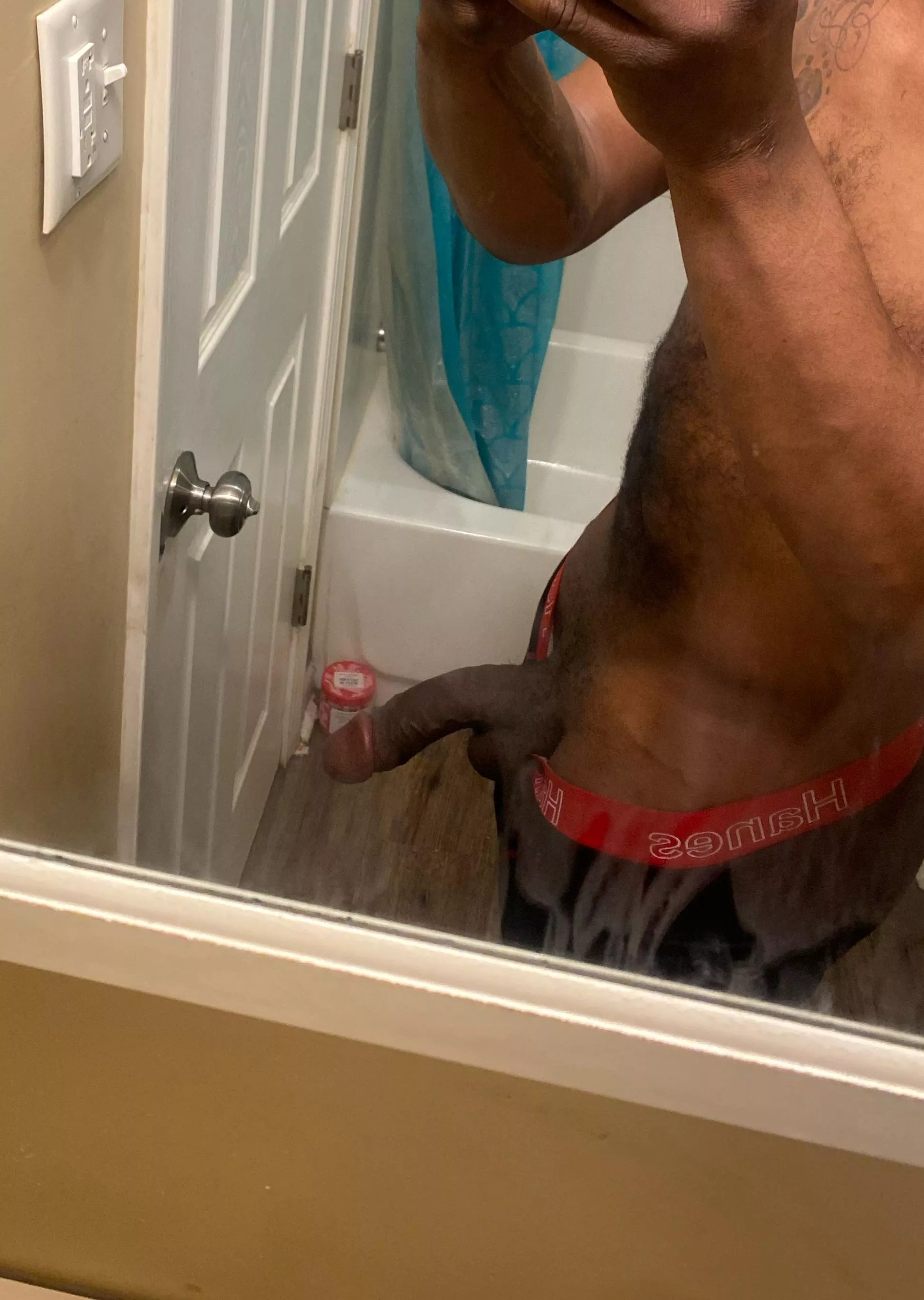 Slight morning wood  posted by RedHarring638