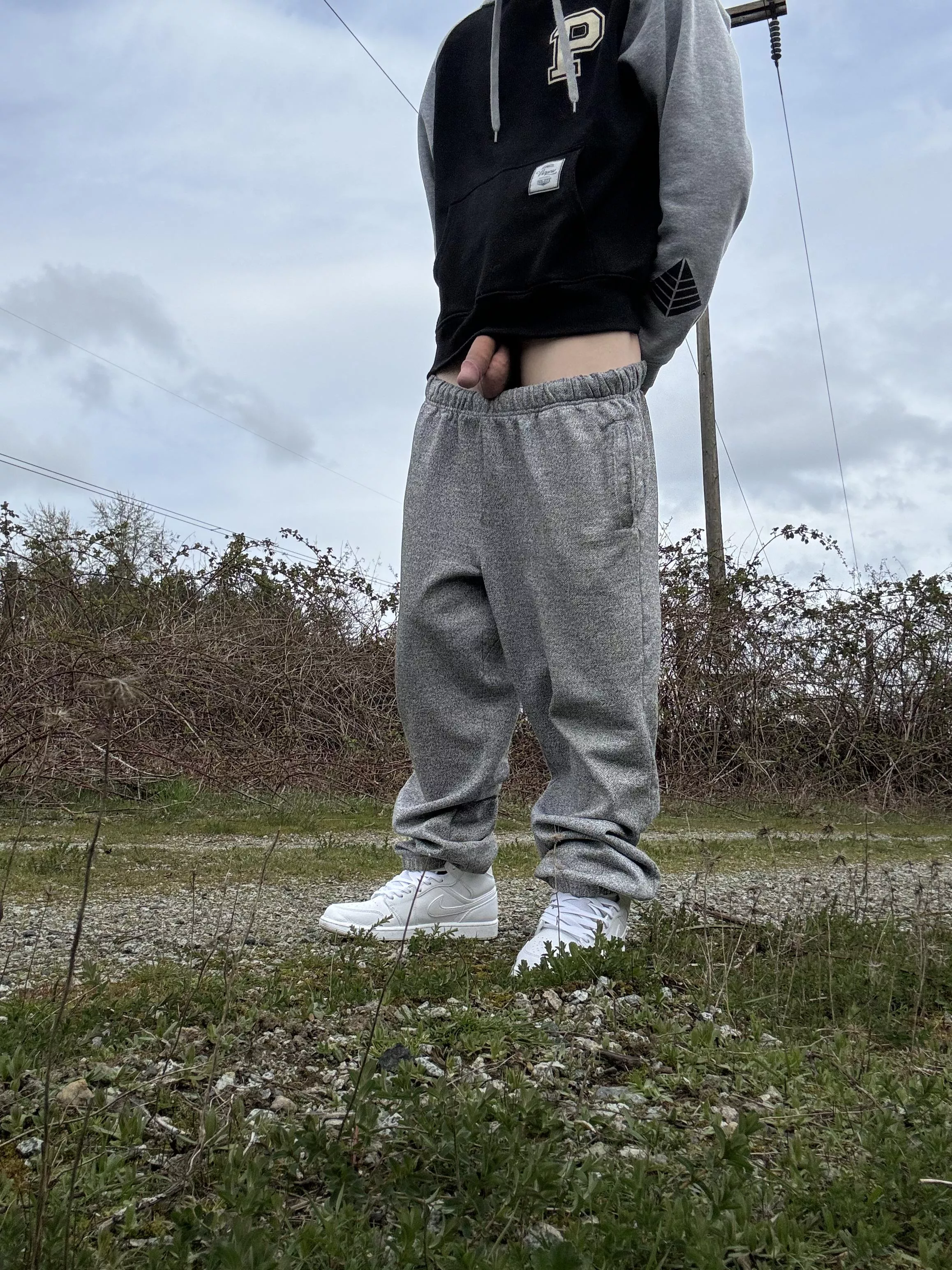 Someone rounded the corner right after this!😈 posted by Twoleftfeet01