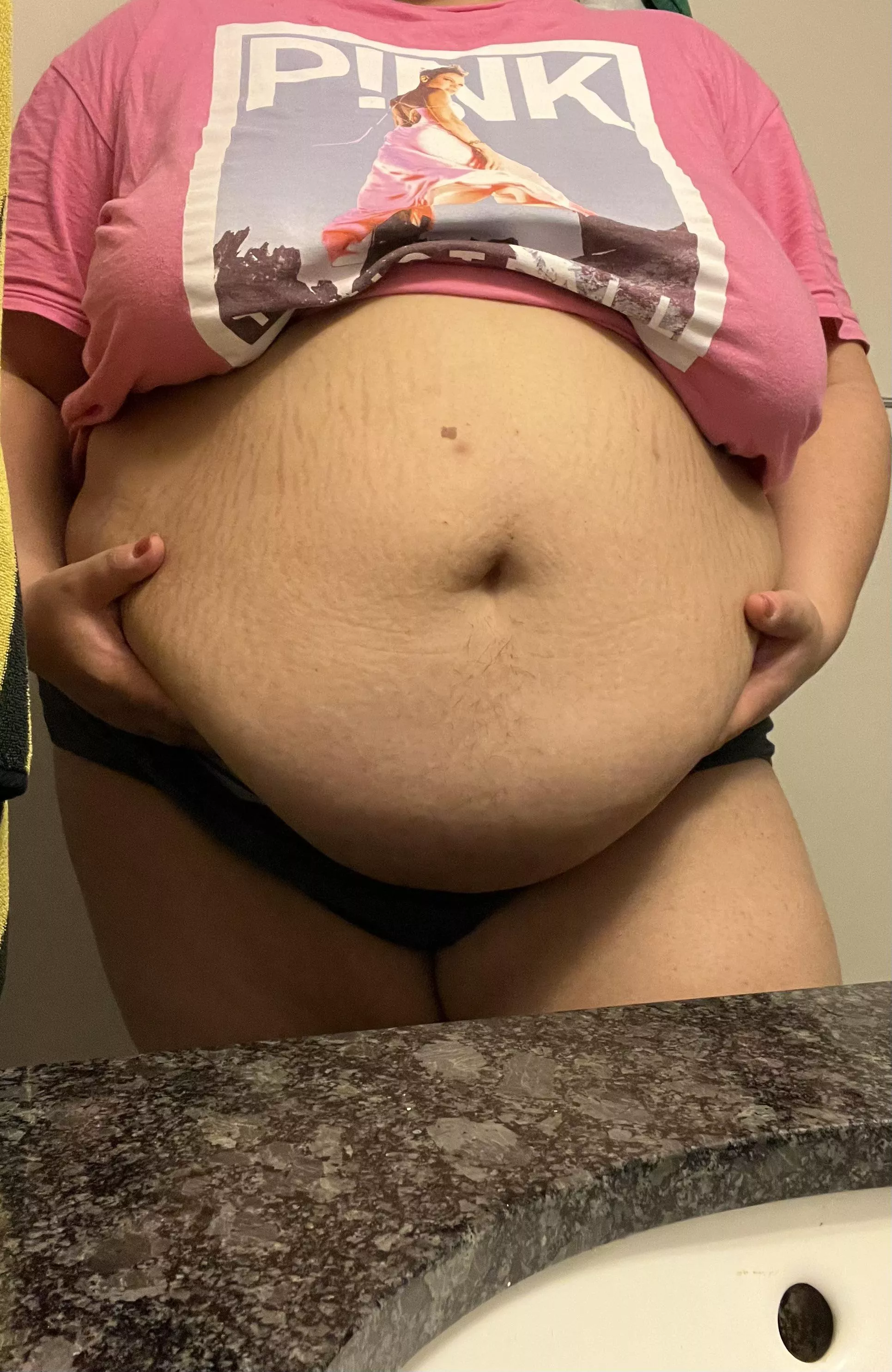 That chocolate cheesecake got DEVOURED  posted by mamadomme