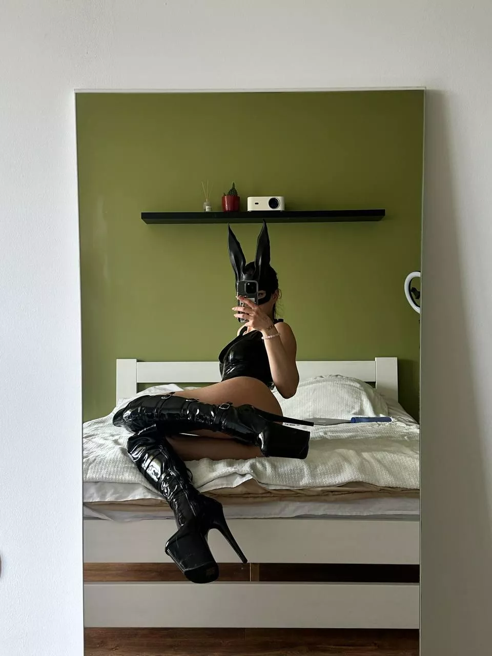 This bunny while chilling on bed is waiting for a carrot! posted by Evamoon94