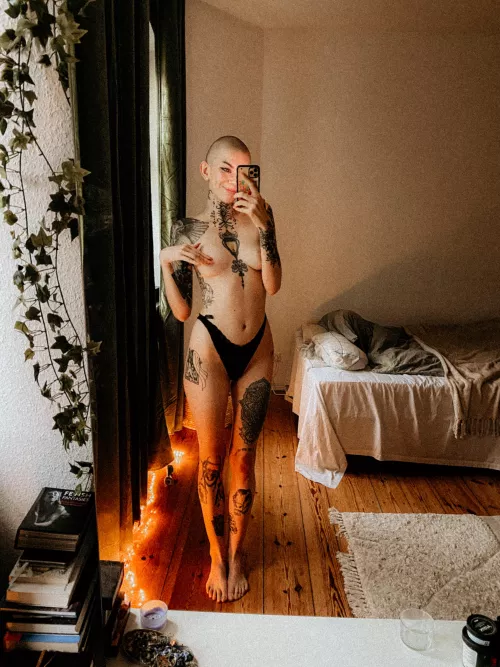 Tomorrow I’ll get a head tattoo so excited <3  by juleamelie99