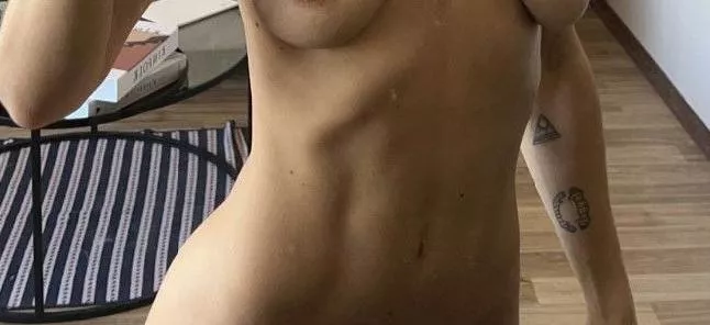 You're here for my tits, right? posted by anakarina1236so