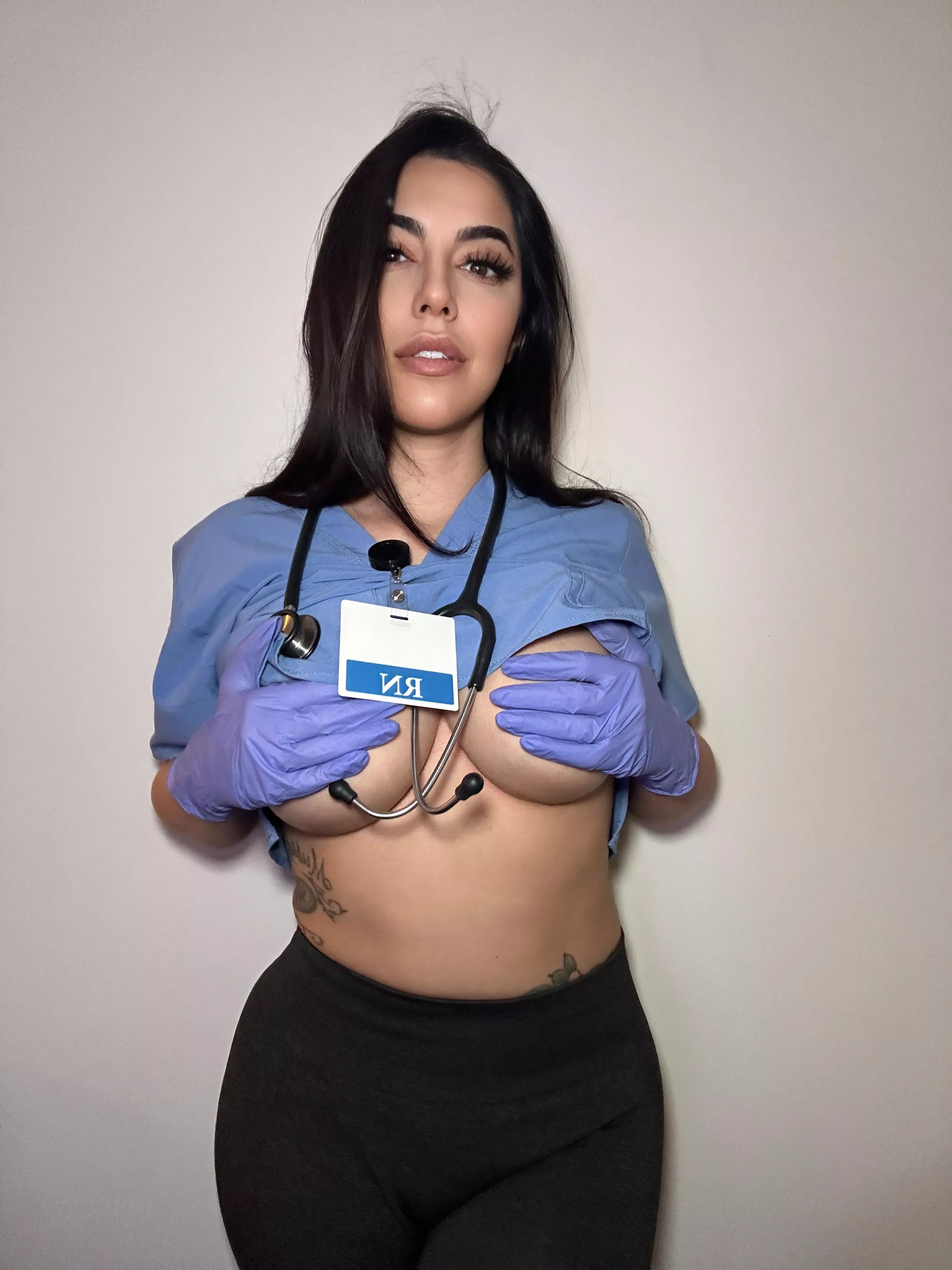 Any volunteer to motorboat these posted by nurse_cherxo