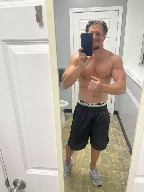 Are tan forearms hotter? by hanshotfirst2233