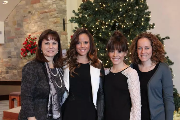 Christmas Babes by bmfan17