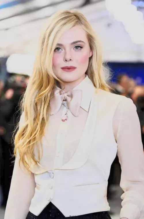 Elle Fanning by nelson2k