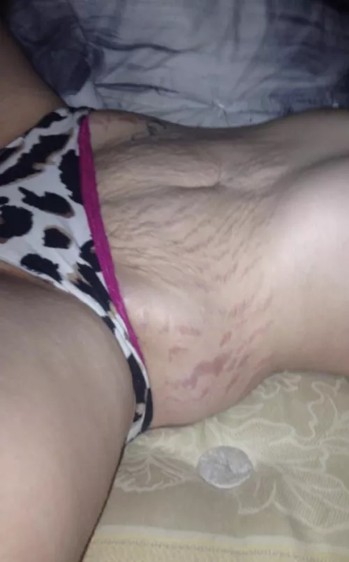 Embracing the mum tum by Holiday-Low-9250