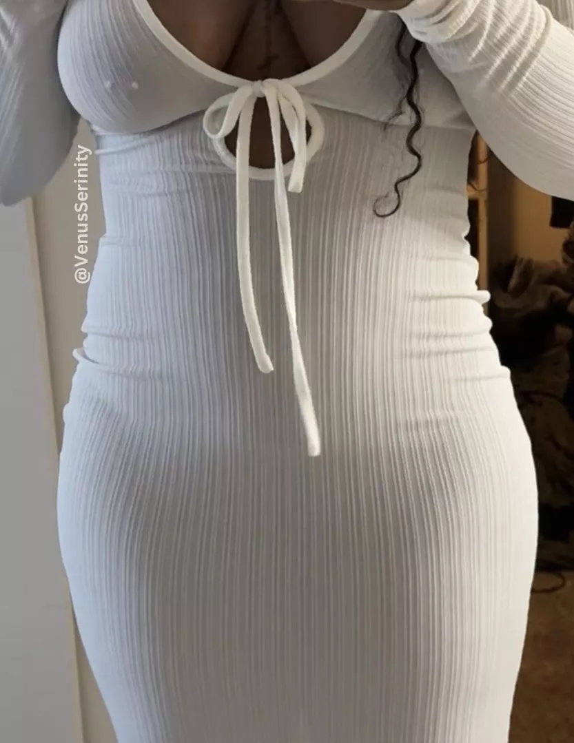 I love see through tops don’t you?  posted by VenusSerenity