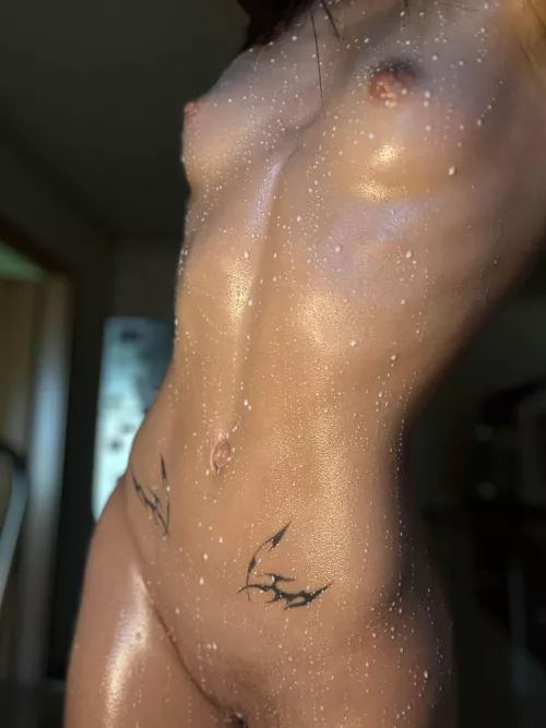 I only need a small space on your bed by Isla_Lucinda