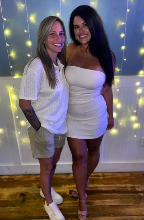 Knew what she was up against so didn't even dress up  by DoubleNaught7