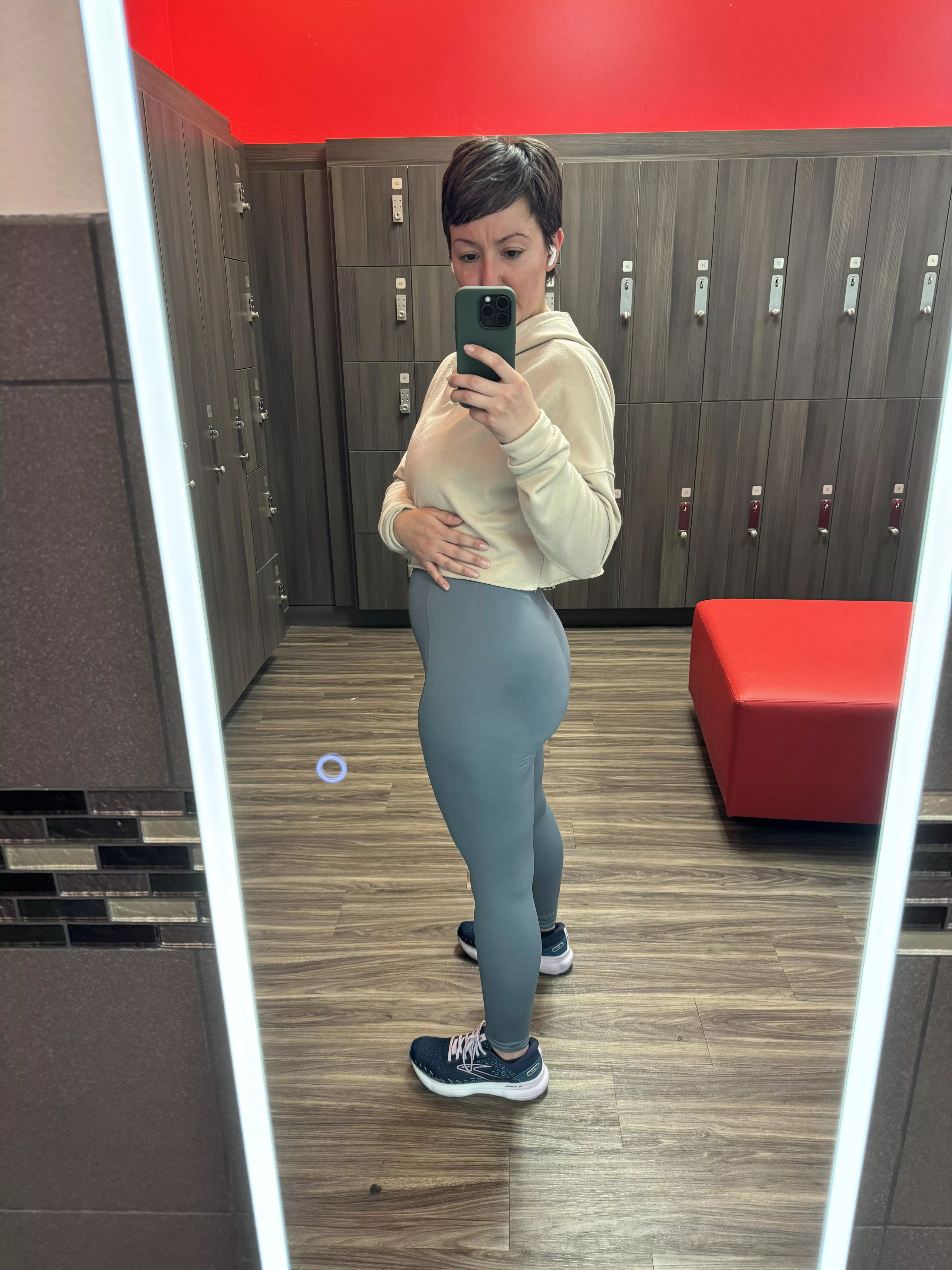 Love that post-gym pump posted by Astraea_ann