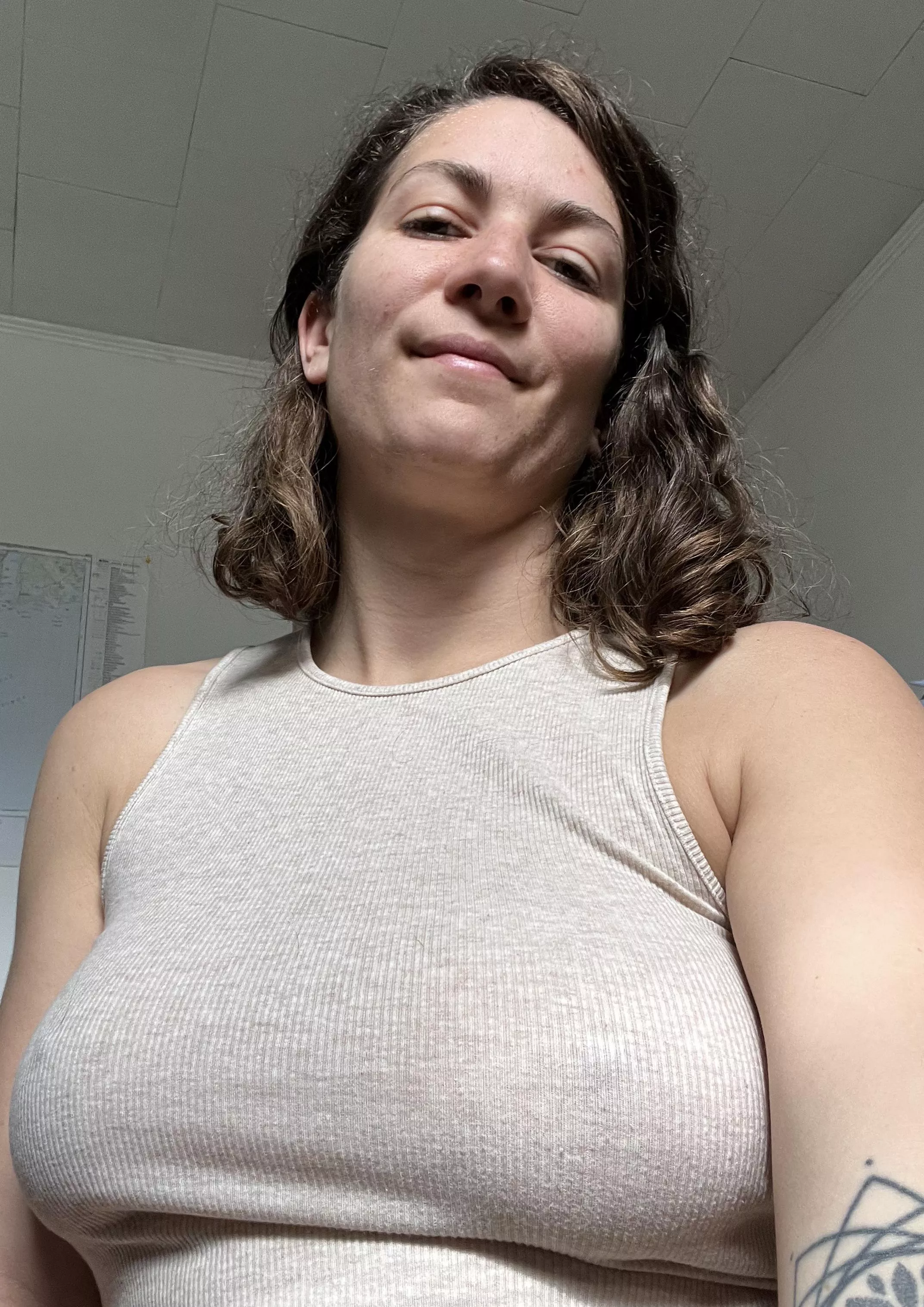 Messy hair, don’t care [f] posted by maplesyrup_girl