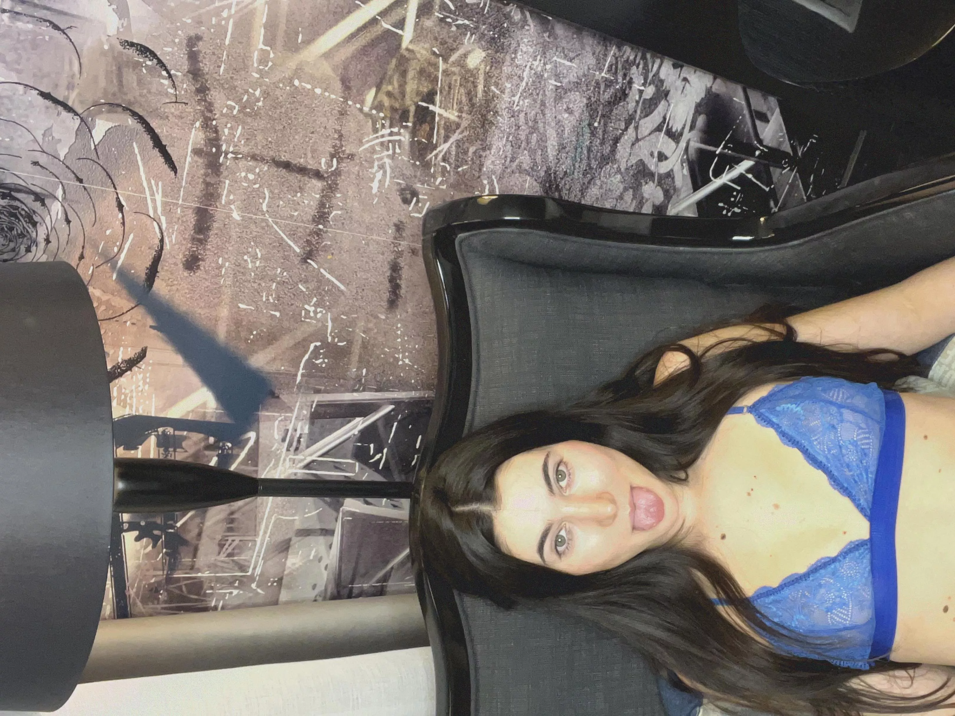  My body was made for your enjoyment!  posted by smcochr2