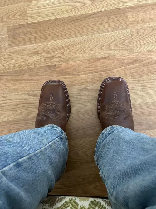 New boots!!! by Automatic-Benefit685