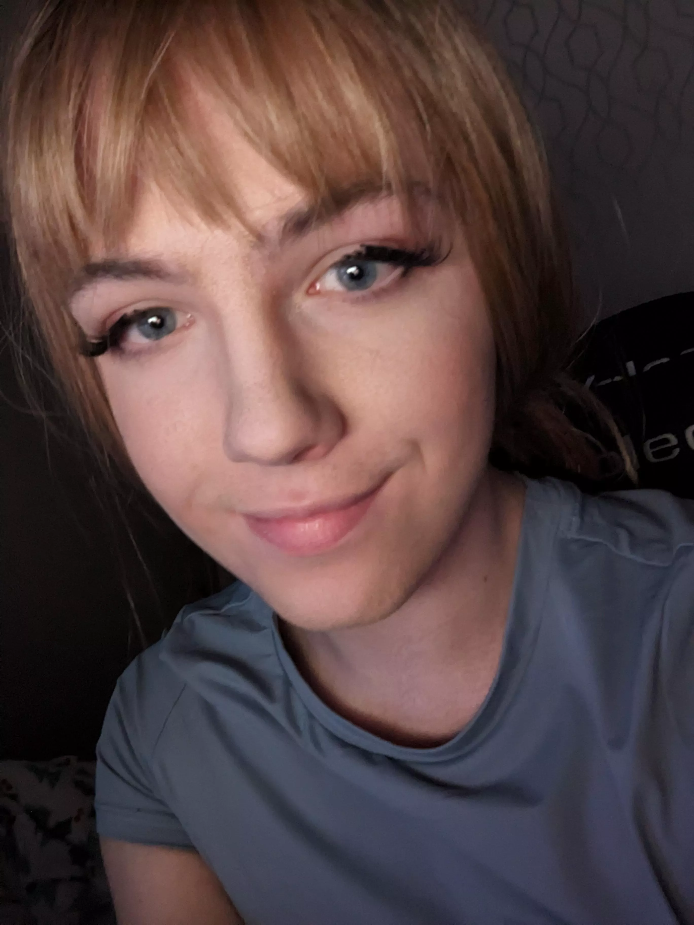 New hair style :3 ❤️ posted by apehead60