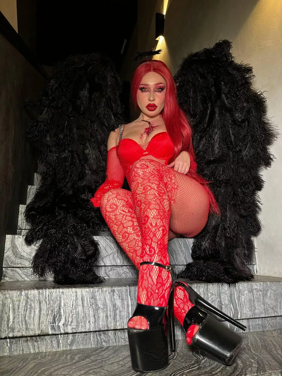 Queen of Pain posted by strocolatebipplin