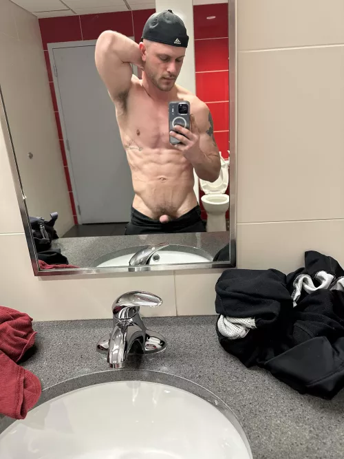 Sweaty guy  by littlenicky420