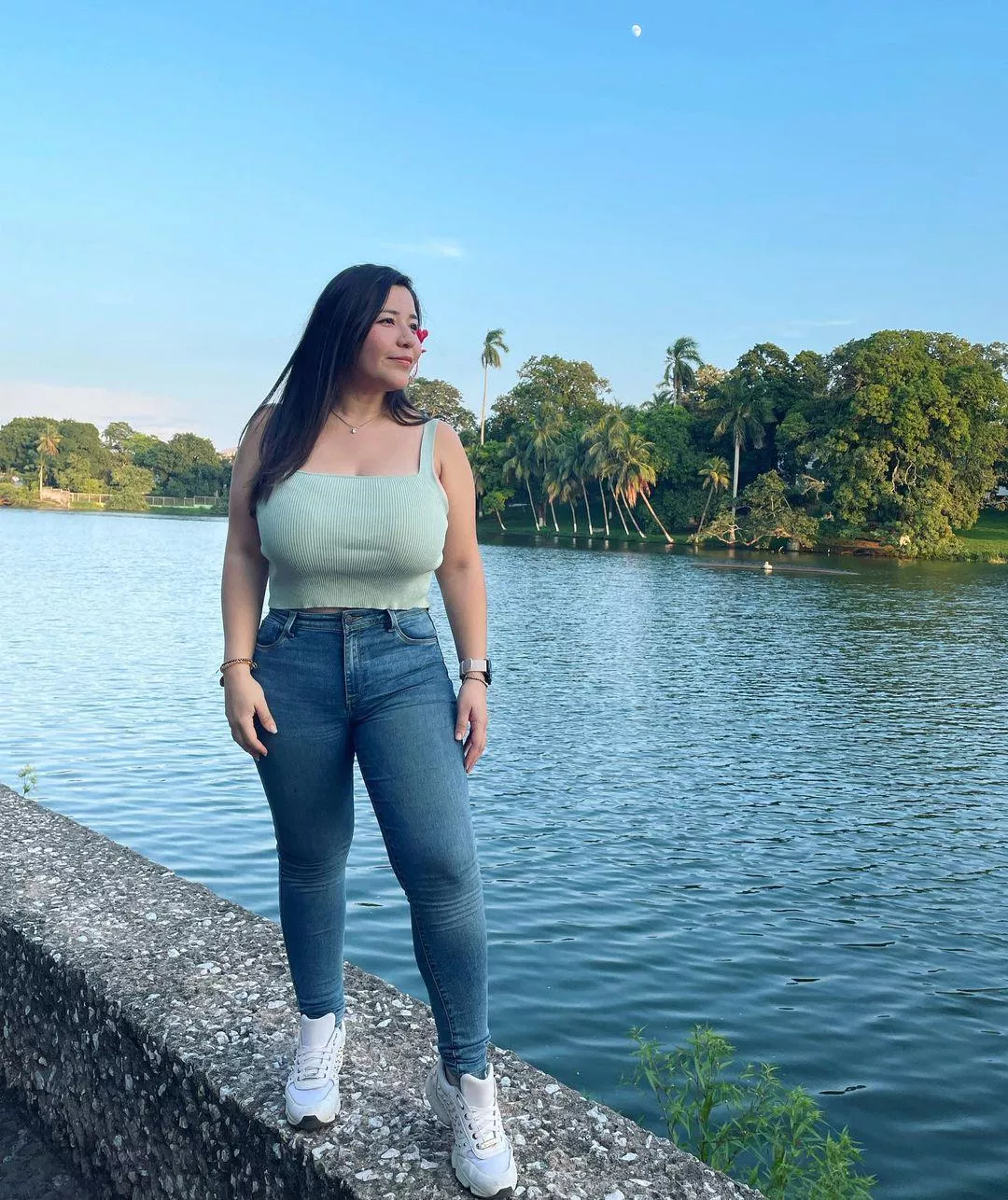 Tight posted by SoloQuieroSalchichon