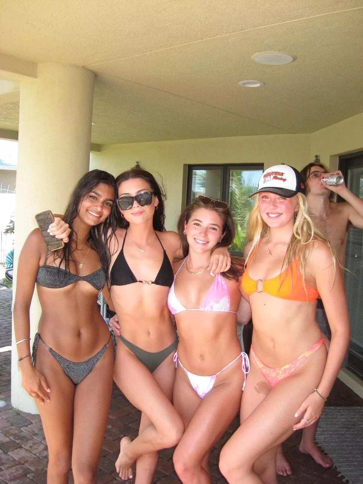 Tight hotties posted by -SirSpankalot-