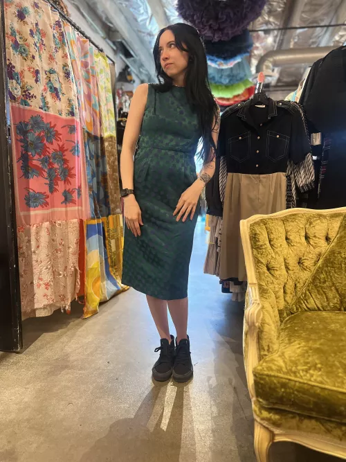 Who wants to be the first dom bull to seed her? by Jumpy_Cauliflower249