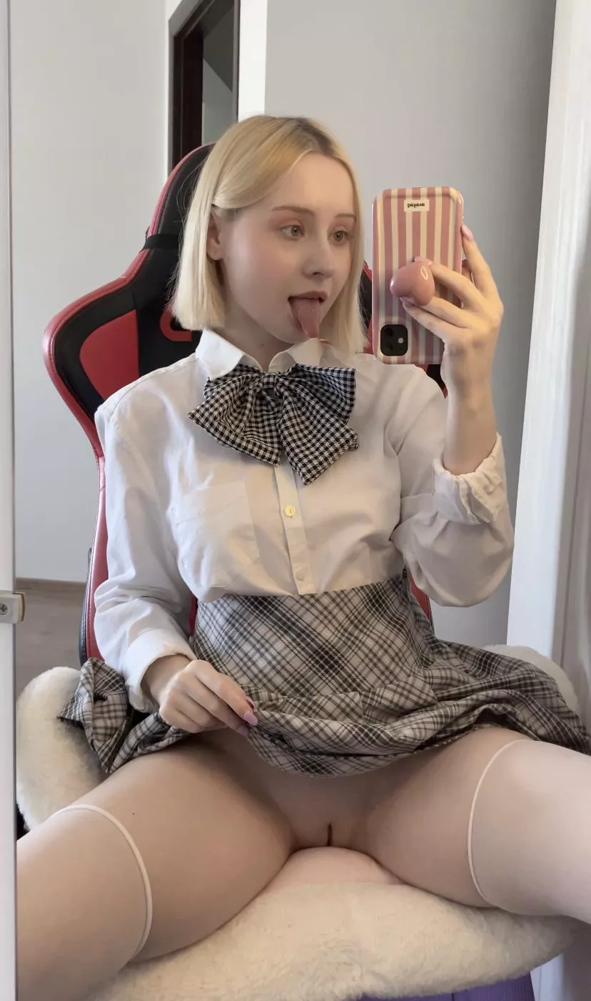 Always touching myself posted by naughtydoll51