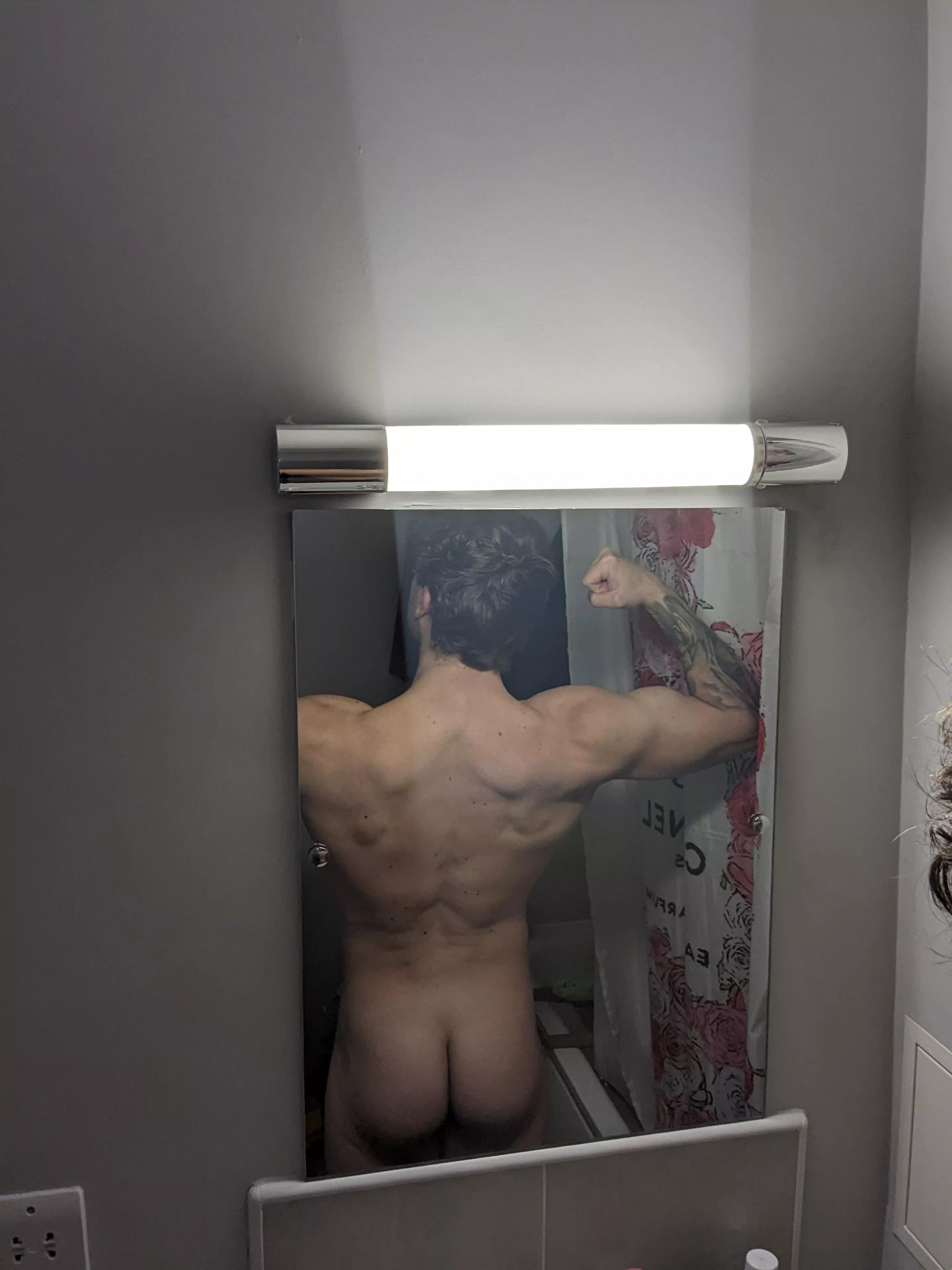 Bathroom lighting is working ...?  posted by Old-Contribution2960
