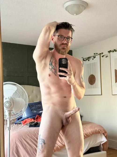 Been feeling absolutely feral lately, who wants to be my prey… by Cambhubby89