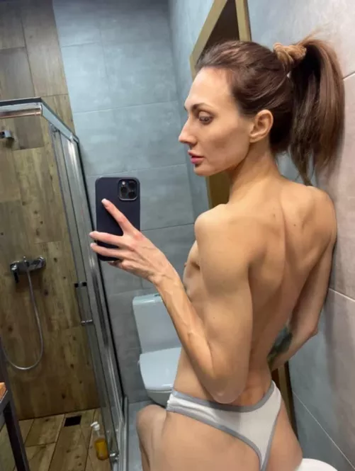 Can i show you more of me by Extraordinarysexxy