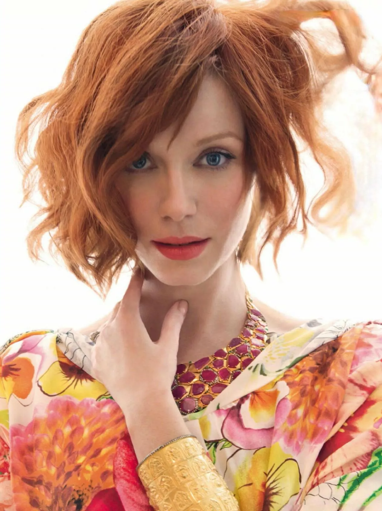 Christina Hendricks posted by qwer5r