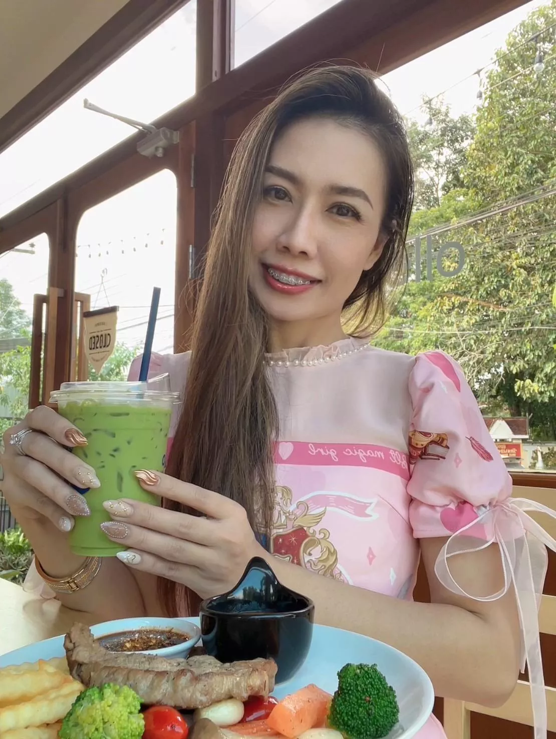 Classy and beautiful posted by Top-Most-2517